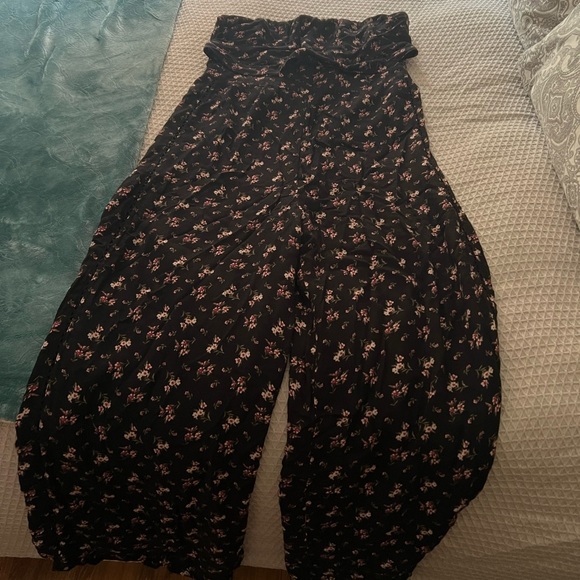 Women’s Jumpsuit - Picture 1 of 2